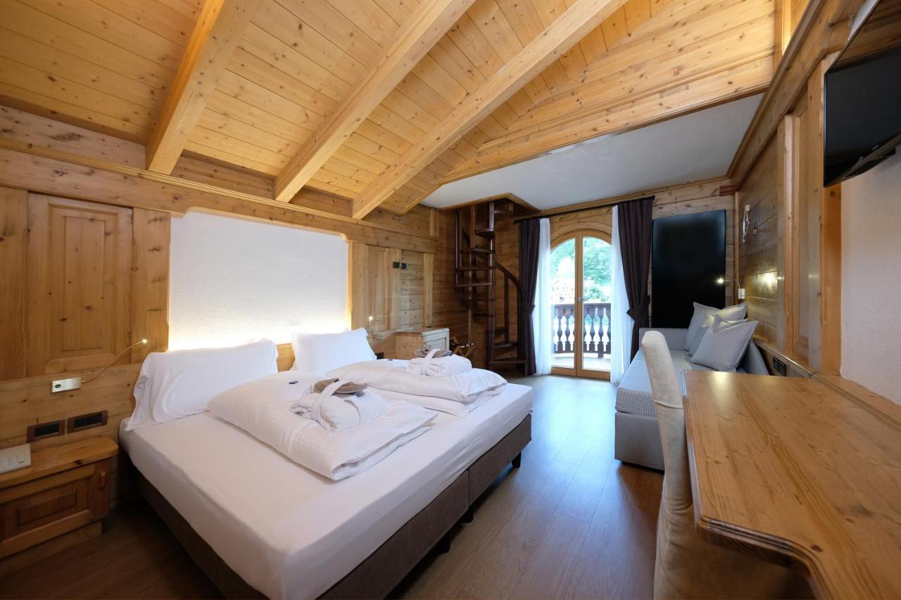 Sport Hotel Majare Pozza di Fassa Exterior photo