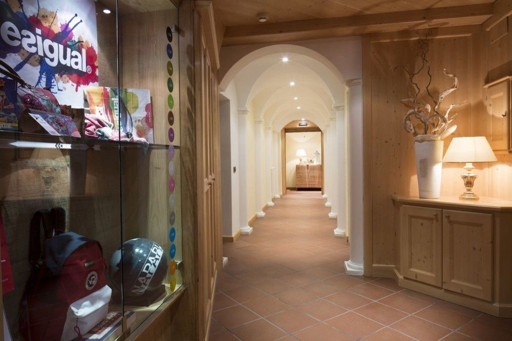 Sport Hotel Majare Pozza di Fassa Exterior photo